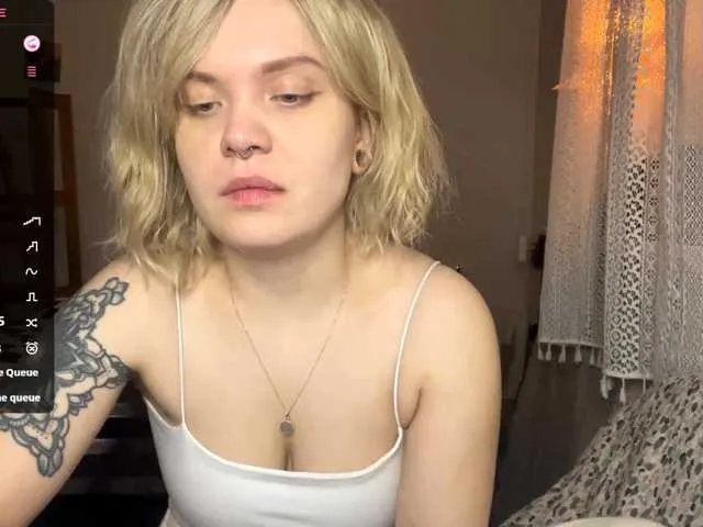 BongaCams AlmetaGentili is Freechat AlmetaGentili — Muscles