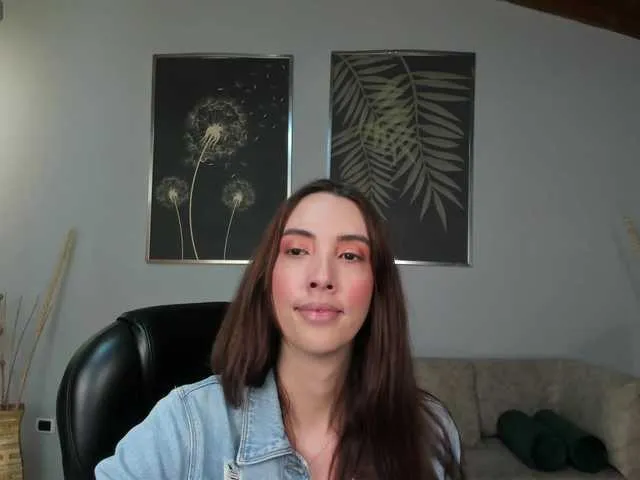 AnaisNin1 — I love exploring new fantasies and fetishes, an elegant and well-mannered man who knows how to treat a sweet girl, I love c2c, role-playing and talking about erotic literature, be a gentleman with me and make me horny