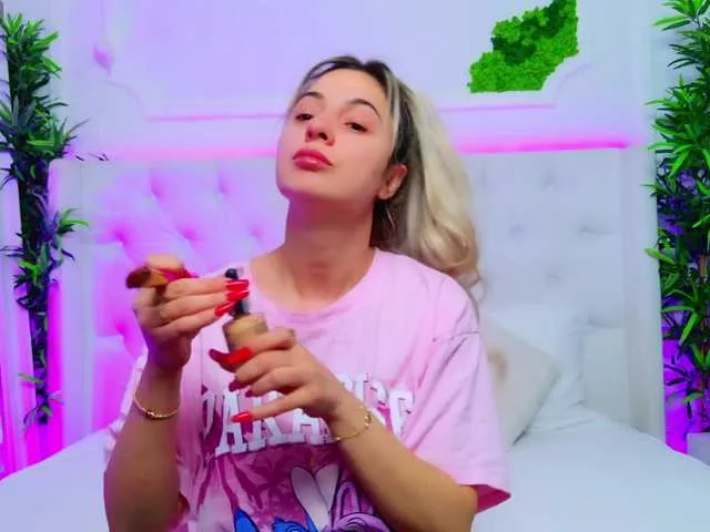 BongaCams AriannaSins is Freechat AriannaSins — I like guys who are funny and enjoy a good naughty chat. I also like to feel being loved and cherished like a princess. I like good songs and romantic movies too. So if you have a good recommendation, I would love to hear it. Once you get to know me,...