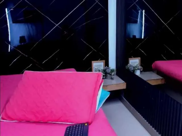 BongaCams cloeerabbyt is Freechat cloeerabbyt — It excites me to control a man and take him to the point of excitation only to tell him what to do and how to do it, provoke him so much with my body that wants me