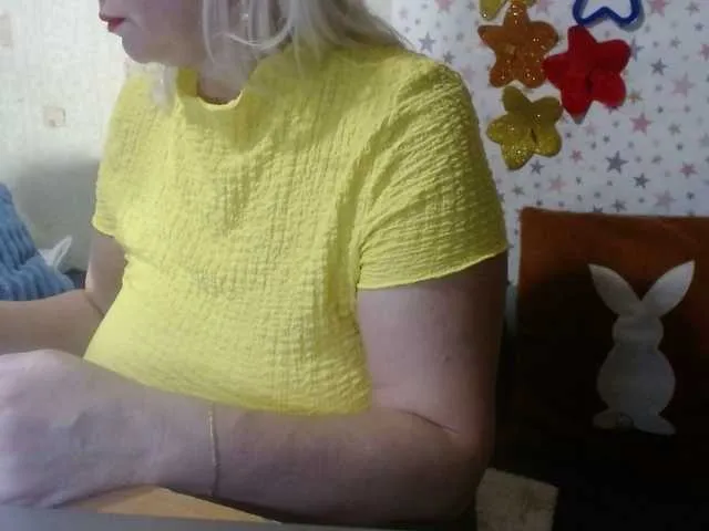 lanastar1 — Horny guys.