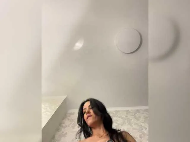 BongaCams Nicol is Freechat Nicol — Men who know what they want and do it) and of course vibrations of Lovense