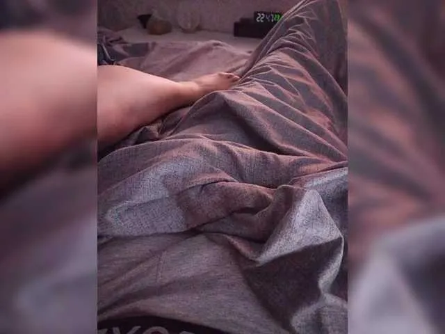 BongaCams Oks---Rus is Freechat Oks---Rus — When you watch and enjoy our pranks, and support us with tokens.