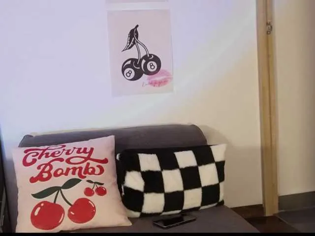 BongaCams salome-brown is Freechat salome-brown — I like to play with my tits, ride your cock, dance, what turns me on the most is playing with my fingers and having my tits sucked!! i also love to play role with you! just tell me what you wanna do