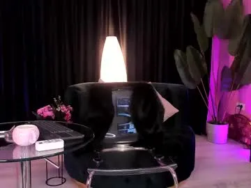 _kim_possible_ — This full of energy young lady needs a young stallion to make her feel good - Multi Goal: get this pussy wet  [169 tokens left] #redhead #pantyhose #feet #squirt #stockings