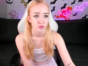 anorababy — squeeze my ass  #smalltits #blonde #leggings #skinny #flexible [15 tokens remaining]