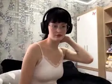dodiebabikian — Goal: to get a close-up of my neck + run my fingernails down my neck - Hey, I'm Annie and let's reach this goal together, cuties!  #18 #teen #new #natural #young [44 tokens remaining]