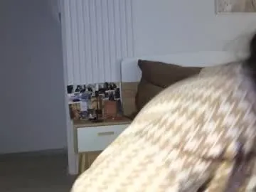 evi_woow — GOAL: cream on my tits [346 tokens remaining] Welcome to my room! Good morning for rich and sexy people  #feet #brunette #new #cute #young