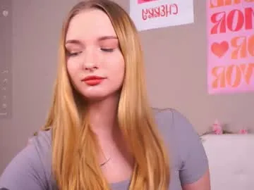 leilavitro — Hi! I am beginner model here, my Goal: show my new outfit ^ ^ I hope i can open your heart for me ^_^ #Lovense #new #shy #blonde #18 [0 tokens remaining]