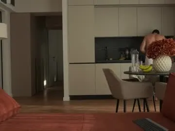 mrgreeneyes01 — #bigdick #lovense #uncut #prvt