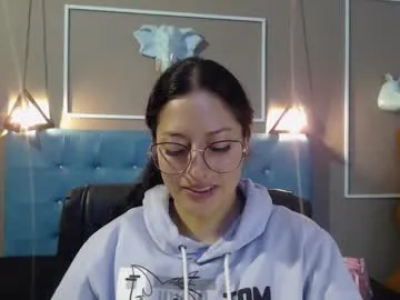 Chaturbate sofia_white3 is Freechat sofia_white3 — Fit body, dirty mind Special pattern 10 #sexy #cameltoe #18 #leggings #deepthroat