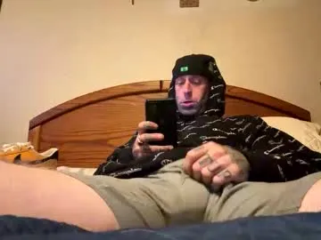 tattoosr4life8585 — CUMSHOTAT GOAL # blowing clouds #smoke #couple #cumshow #party [1500 tokens remaining]