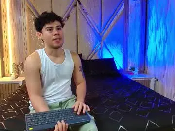 the_dean_boy — SHOW CUM  #18 #twink #bigcock #young #showcum [676 tokens remaining]