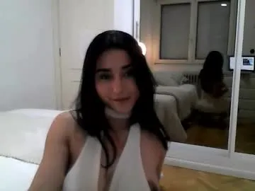 vaenina — 100 (Let's dance a little) 300 (My breasts free x3 min) 600 (Sensual lingerie) 850 (3 tip menu poses) 1000 (Naked and sensual dance) [990 tokens remaining]