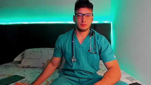 alejandro__2 — Naked + Jerk Off 