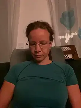 AnnikaRose — Naked Orgasmus + free Clip