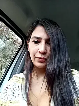 Cataleya80 — Tette fuori