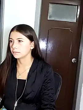 CharlotteSex_ — PUSSY + 1 MT CONTRL TOY