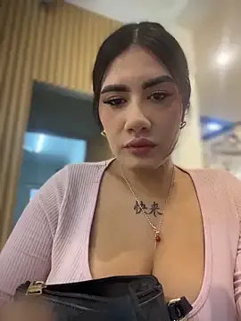 StripChat clarachanelricek is Freechat clarachanelricek — SHOW MY BIG BOOS IN STORE