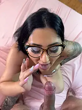 Evamendez02 — Group on StripChat