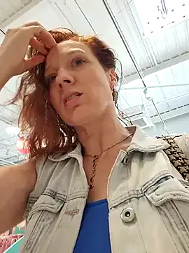 Exhibitionsplit — Make me CUM IN PUBLIC SQUIRT
