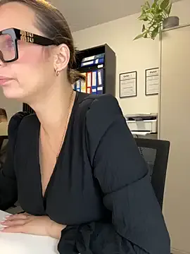 StripChat Hii_Lolla is Freechat Hii_Lolla — Orgasm and LT video