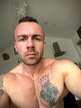 irishdaddyxxl — Make daddy cum