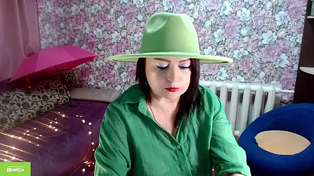 StripChat Julia-ru is Private Julia-ru — show your legs in stockings and heels