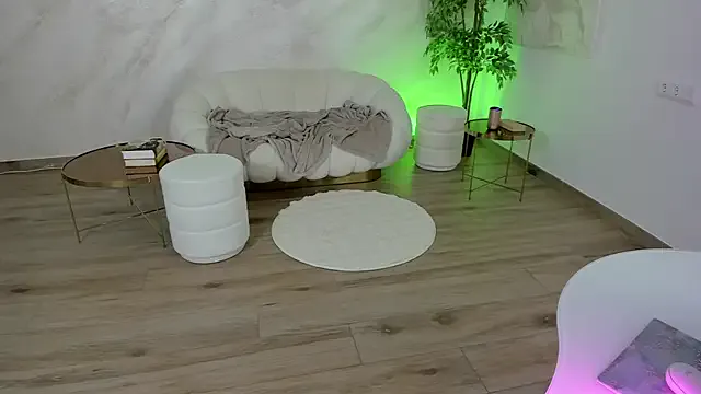 lissababe1 — 3 min control for last tipper