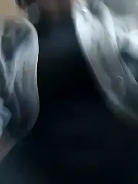 Smoochy- — loud pussy farts in doggy