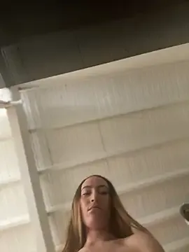 StripChat SweetieSinXXX is Freechat SweetieSinXXX — FINGERING PUSSY