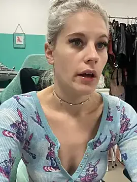 TheRealJessyLey —  Dildo Blowjob wet