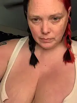 voorheesgirl — hit 5000 by the end of this live