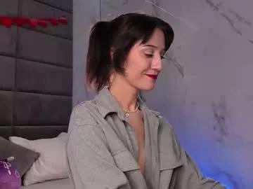 dreamy_kira from Chaturbate is Freechat