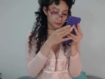 petite_kurly_qt from Chaturbate is Freechat