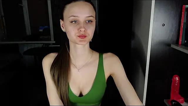 _Sansa_stark_ from StripChat is Freechat