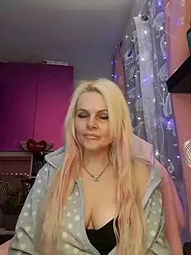 Angeldevilus from StripChat is Freechat