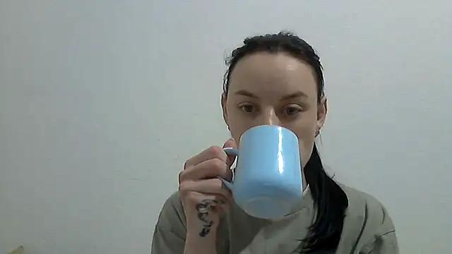 Blue_Sky_Girl from StripChat is Freechat