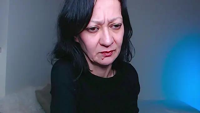 Cherry_ladyyy_ from StripChat is Freechat