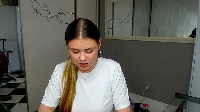 IsabellaBler from StripChat is Freechat