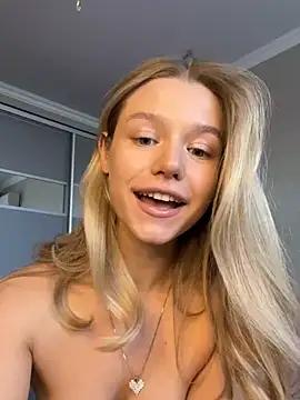 JessIsLove from StripChat is Freechat