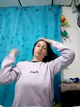 julieta_brown_ii from StripChat is Freechat