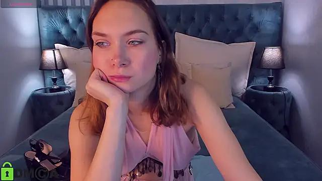 LinaVolberg from StripChat is Freechat