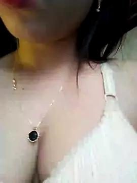 LizaAnn22 from StripChat is Freechat