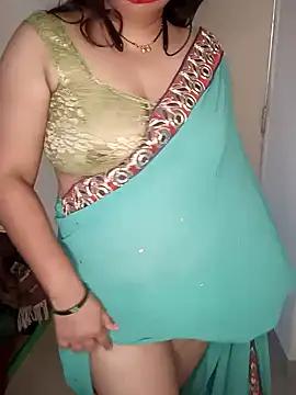 Love-priya from StripChat is Freechat