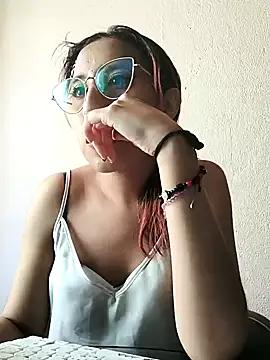 LUNA-01_ from StripChat is Freechat