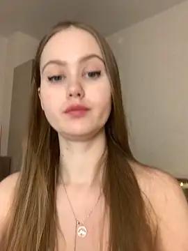 MilaMoor from StripChat is Freechat