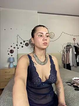 MiraMiss from StripChat is Freechat