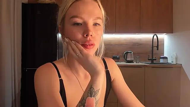 Olivia_Bells from StripChat is Freechat