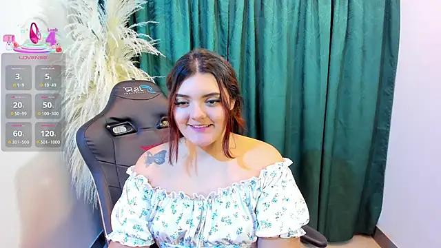 Rose_Blu_ from StripChat is Freechat